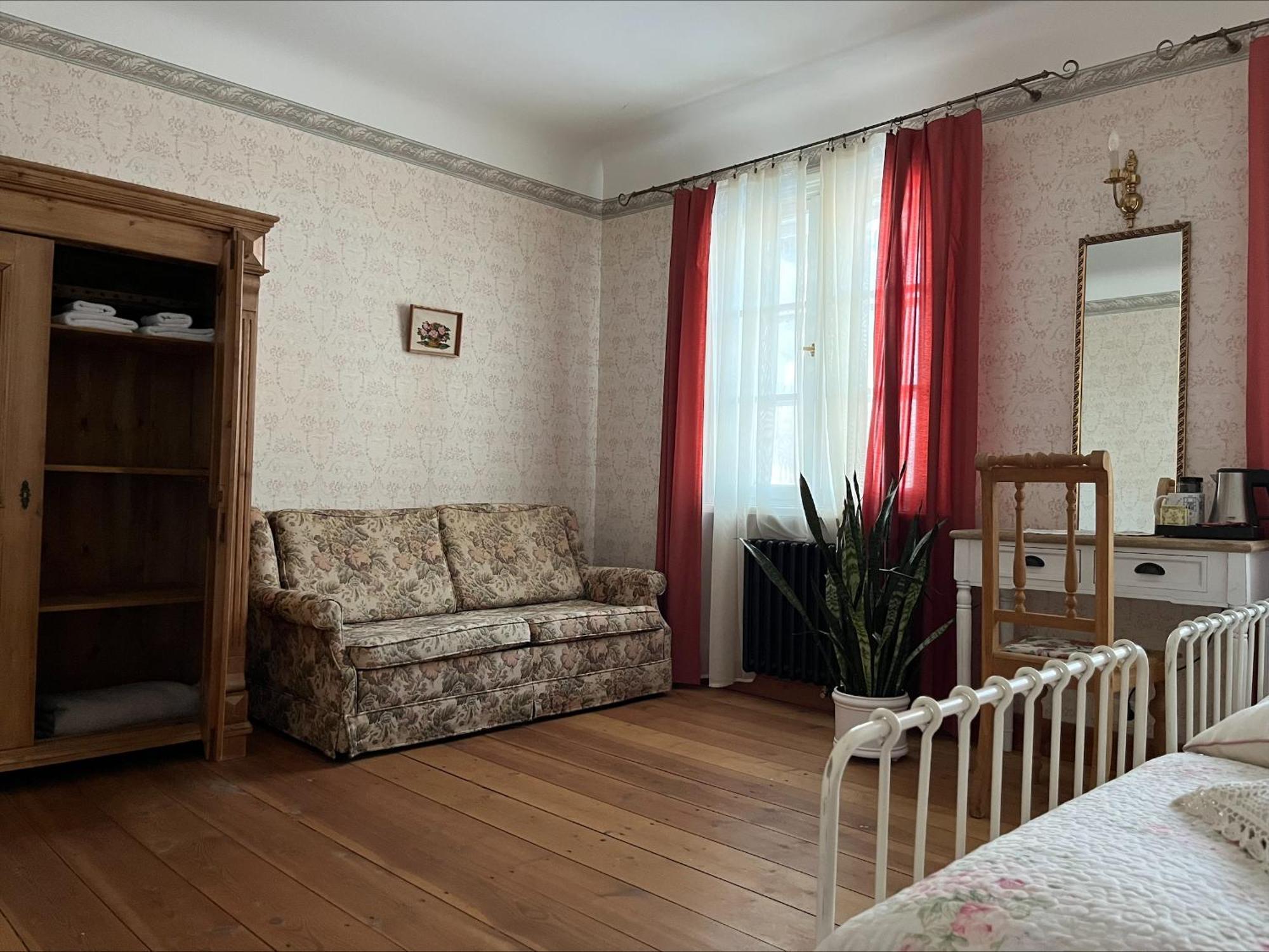 Ungurmuiza Hotel Auciems Exterior photo